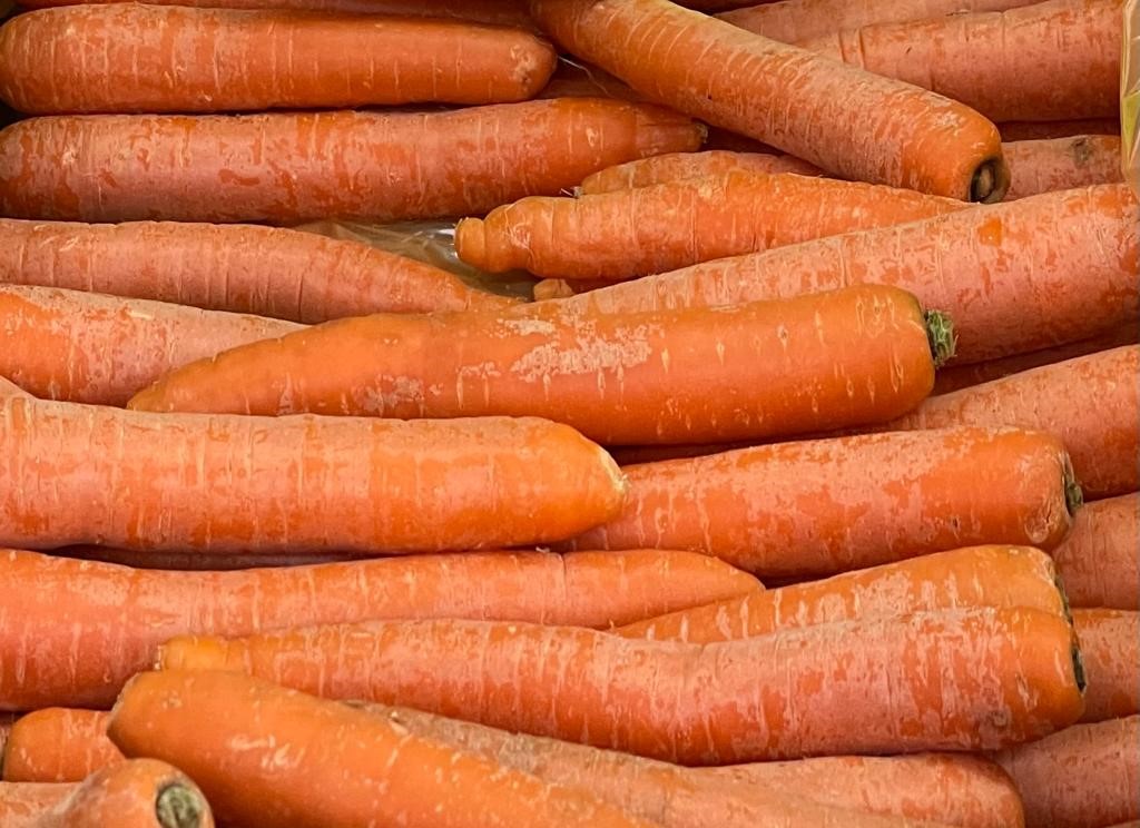 Karotten lose, Mannheimer 1kg Wochenmarkt –